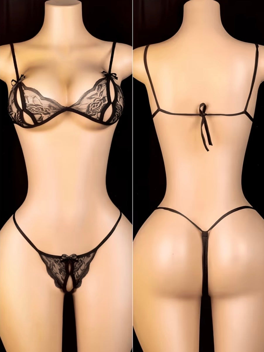 Conjunto Encaje 2 Piezas – Brasier Triangular + Tanga Crotchless | Rojo o Negro