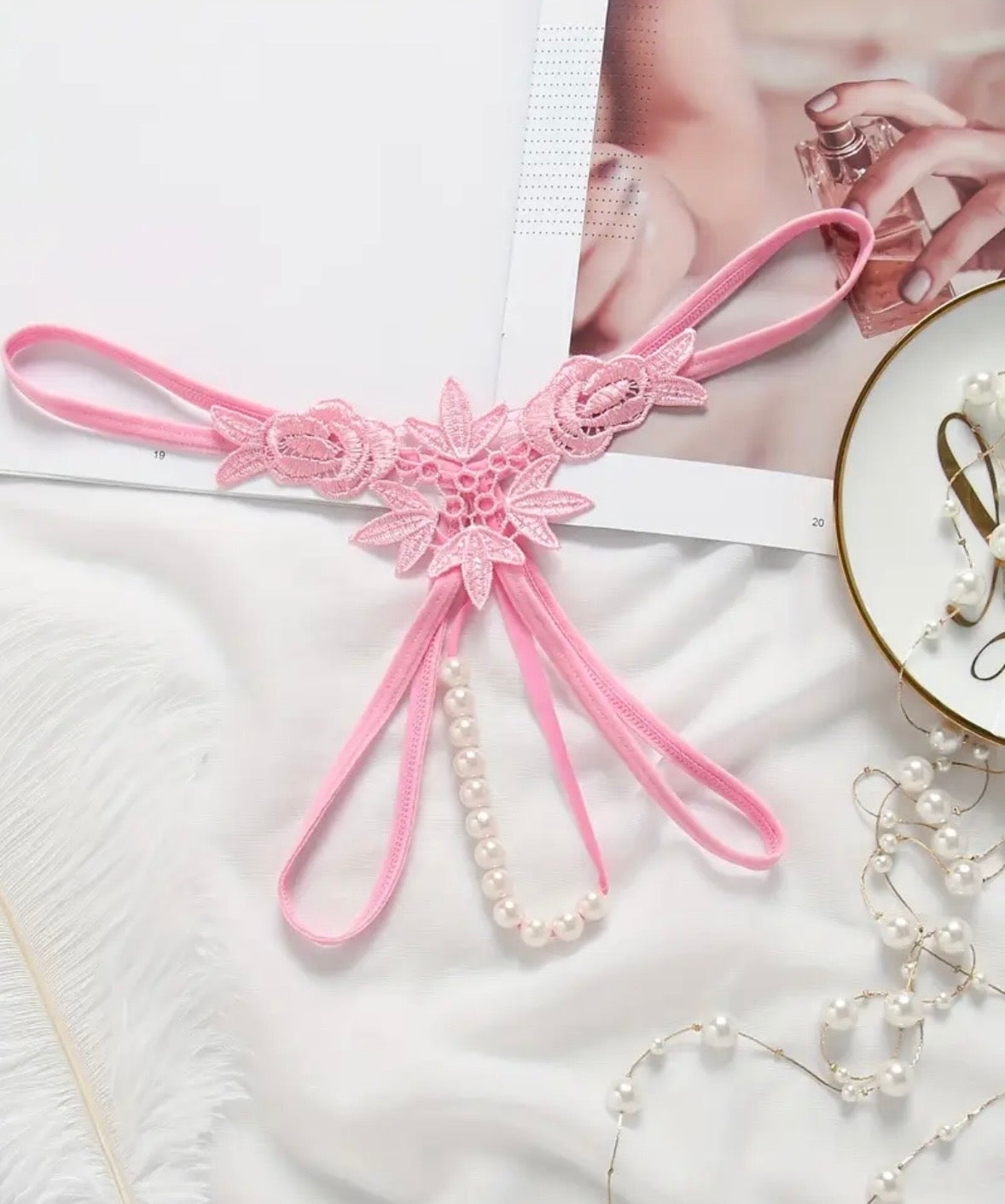 G-String Floral con Perlas – 3 Colores (precio unitario)