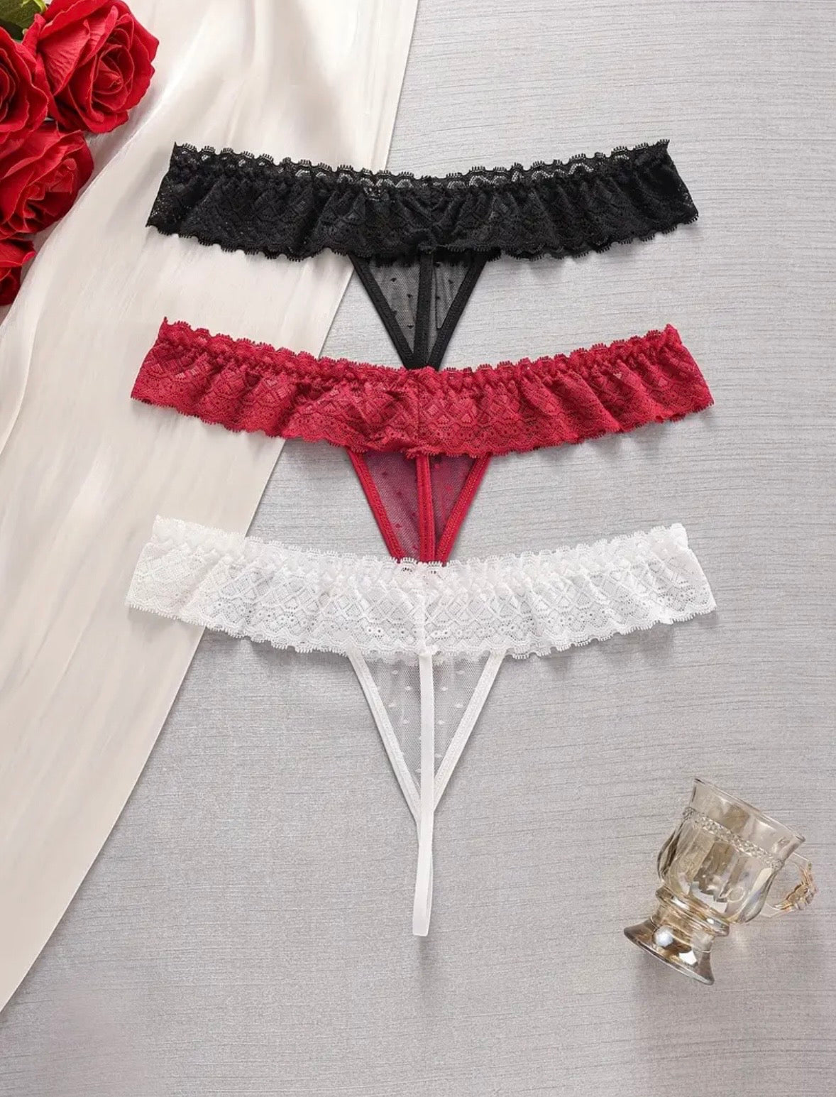 G-String Volante de Encaje – Pack 3 Colores (precio unitario)